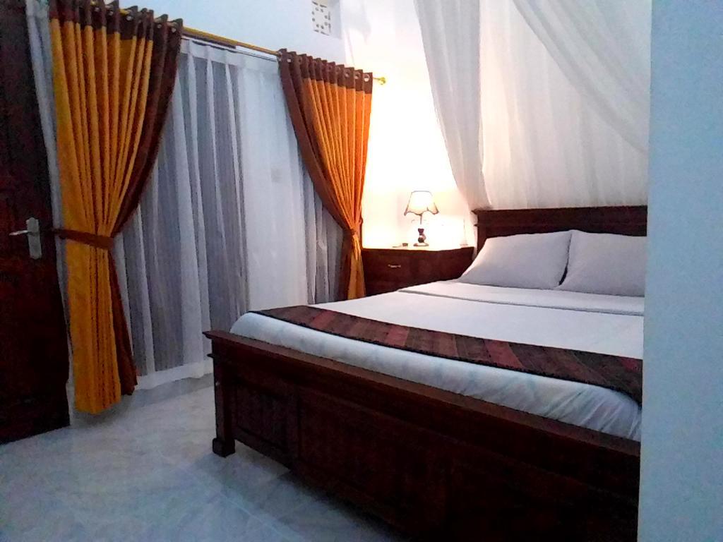 Aris Homestay And Warung Made Мундук Екстер'єр фото