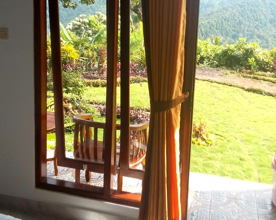 Aris Homestay And Warung Made Мундук Екстер'єр фото