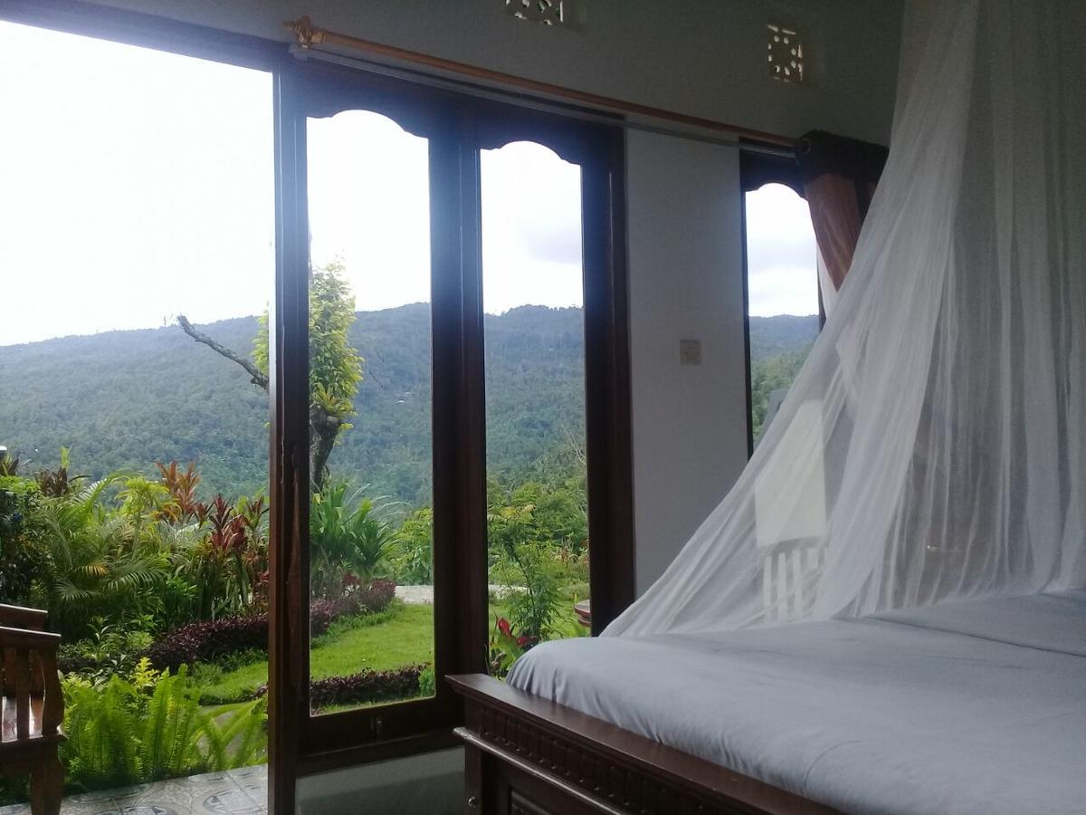 Aris Homestay And Warung Made Мундук Екстер'єр фото