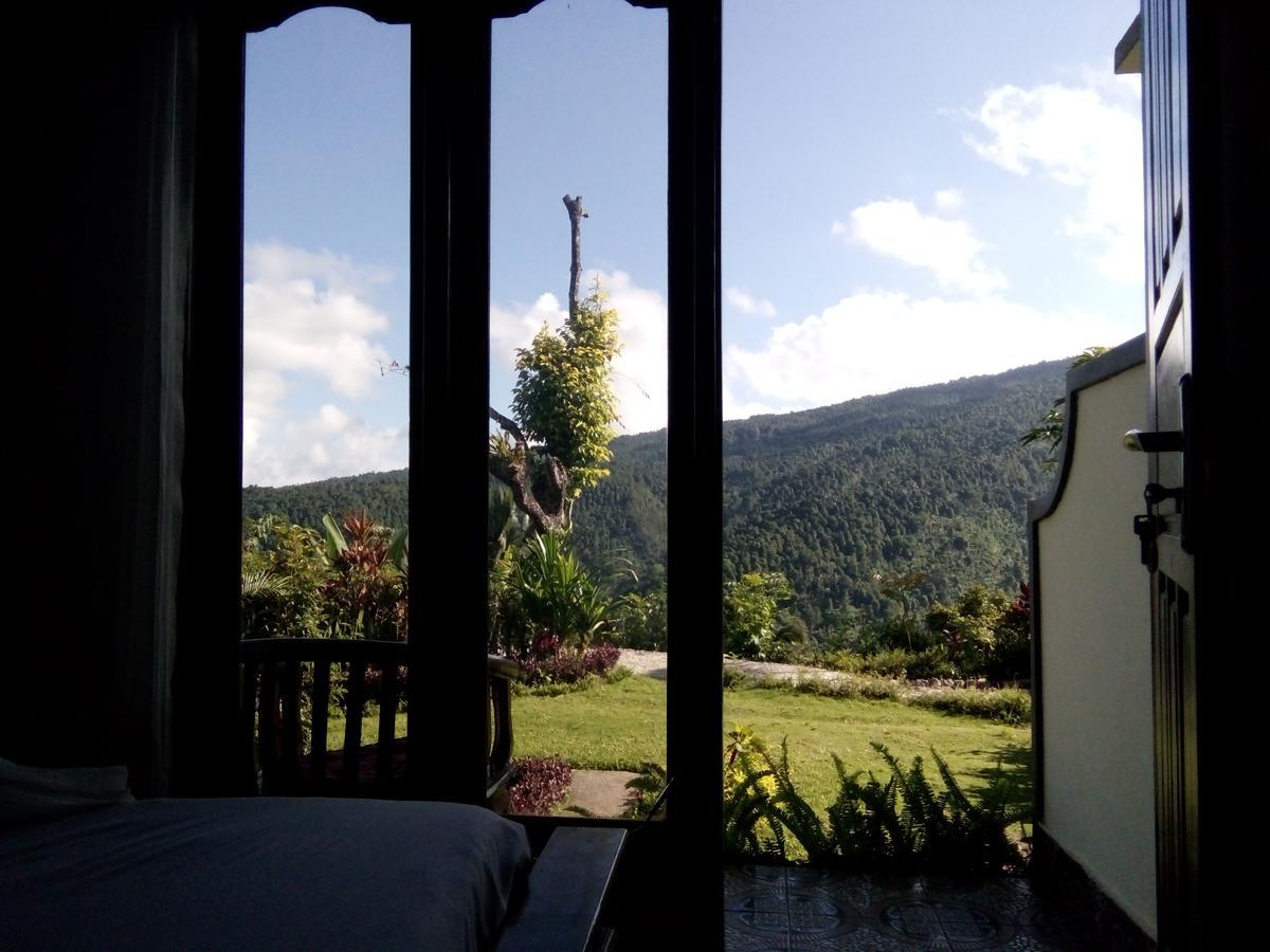 Aris Homestay And Warung Made Мундук Екстер'єр фото